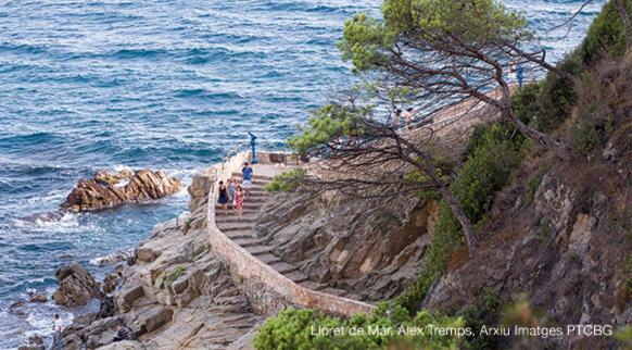 Blanca 10 Minutos De La Playa Costa Brava Hébergement de vacances